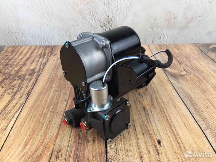 Компрессор пневмоподвески Hitachi для Range Rover