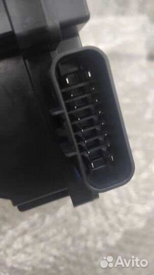 Электронный модуль управления стояночным тормозом