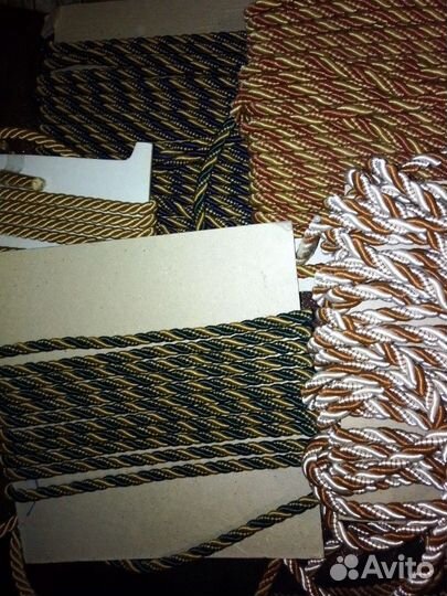 Бахрома, кант, стеклярус