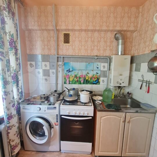 3-к. квартира, 72 м², 1/4 эт.