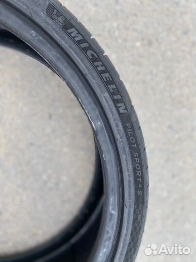 Michelin Pilot Sport 4 S 265/30 R21