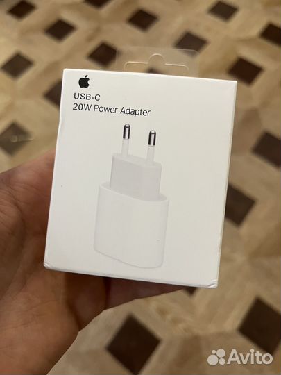 Зарядка iPhone 20w комплект (блок+кабель)