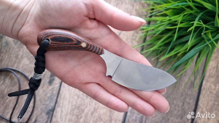 Нож шейный цельнометаллический 