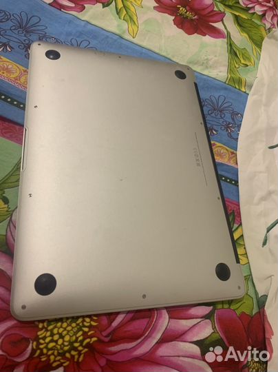 На запчасти apple macbook air 13 2014