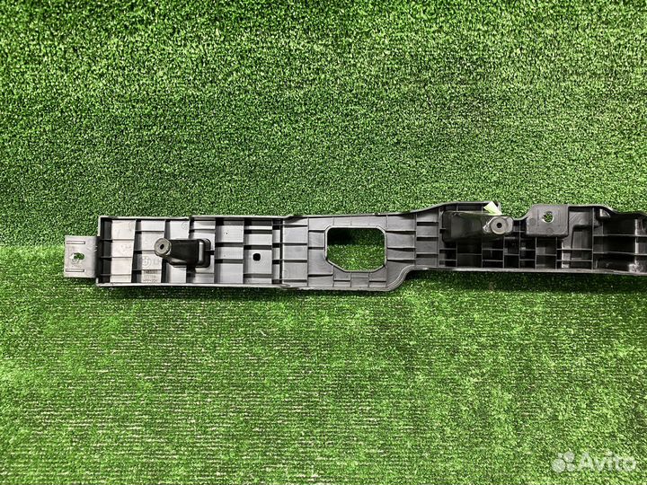 Пластик лонжерона левый BMW X5 G05