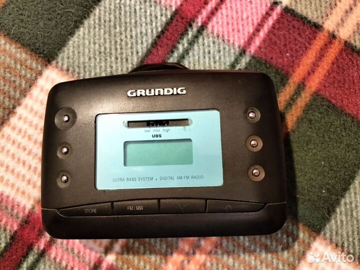 Кассетный плеер grundig