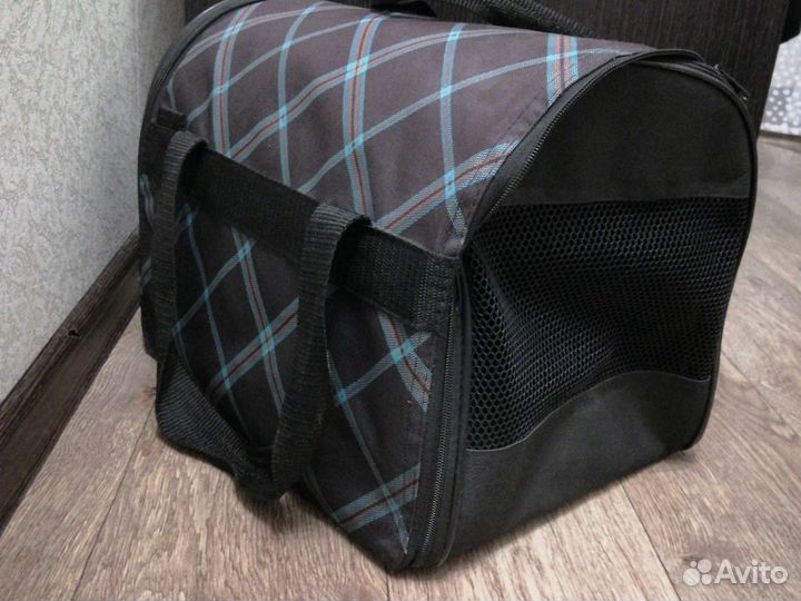 Переноска для маленьких собак