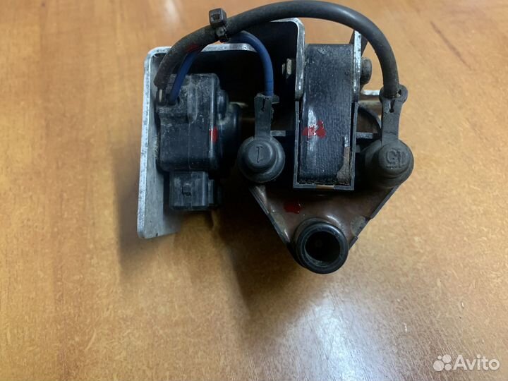 Катушка зажигания с коммутатором Ауди 80/100/А6