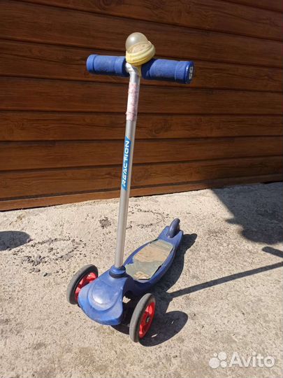 Самокат детский трехколесный