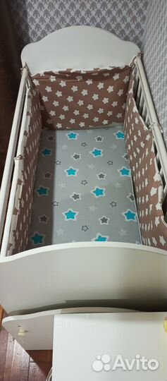 Детская кроватка трансформер с маятником