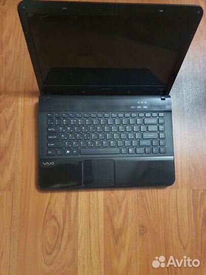 Sony vaio pcg-61211v