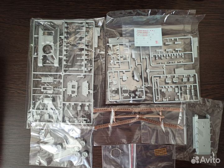 Модель T-34/76 mod. 1941 cast turret. Dragon 1/72