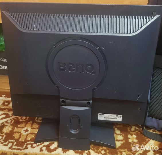 Монитор Benq Q7T4