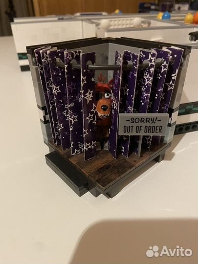 Fnaf mcfarlane аукцион