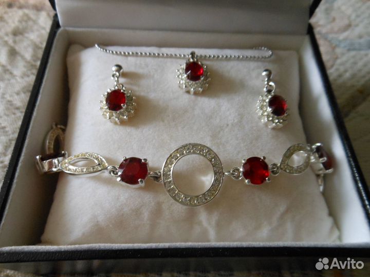 Элитная бижутерия серьги