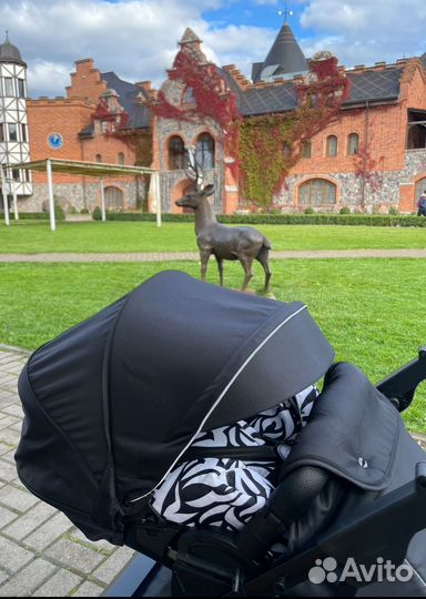 Коляска luxmom 740 реверсивная