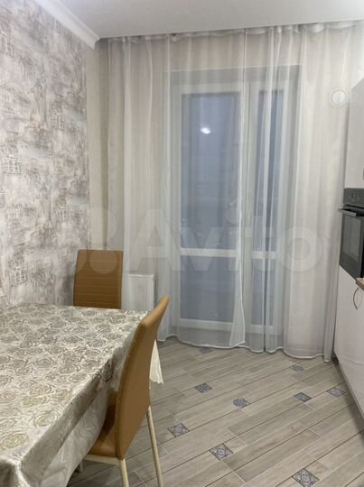 1-к. квартира, 43 м², 6/10 эт.