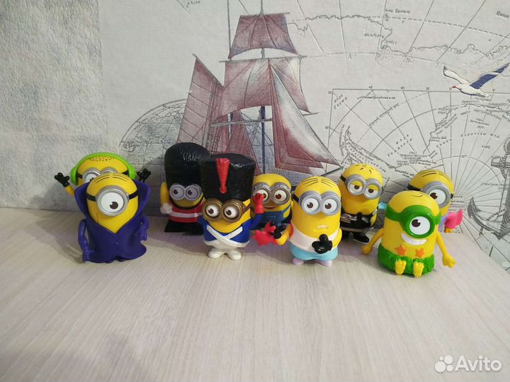 Игрушка миньон