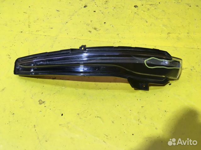 Повторитель поворота передний правый Mercedes
