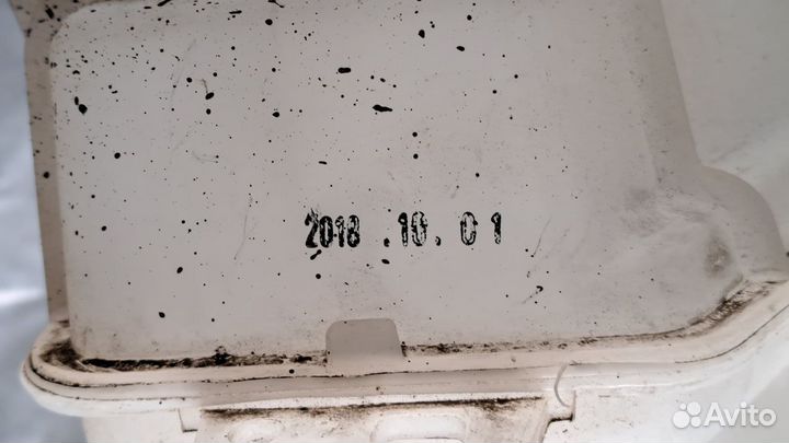 Бачок омывателя Kia Optima 4 jf