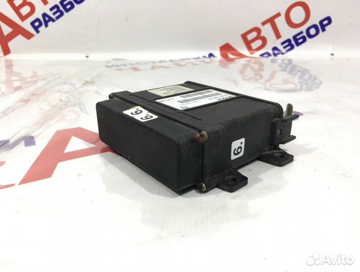 Коммутатор зажигания Volvo 940