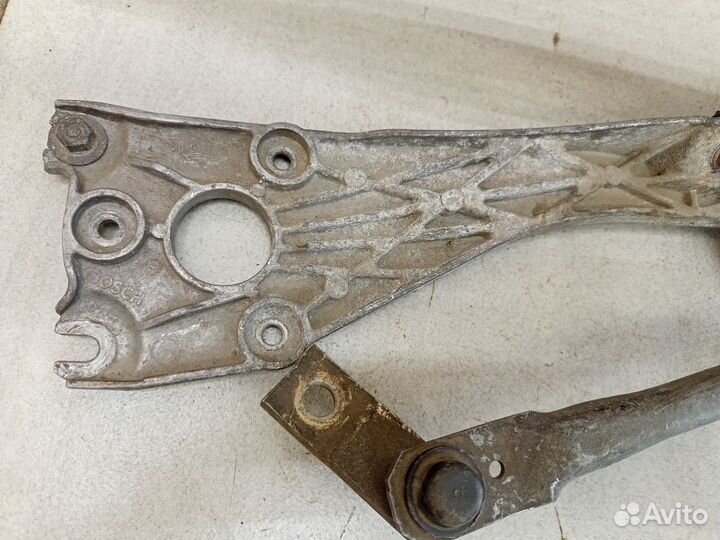 Трапеция стеклоочистителя