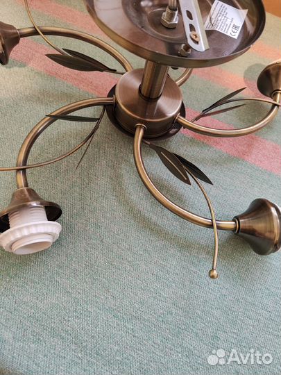 Люстра потолочная бу