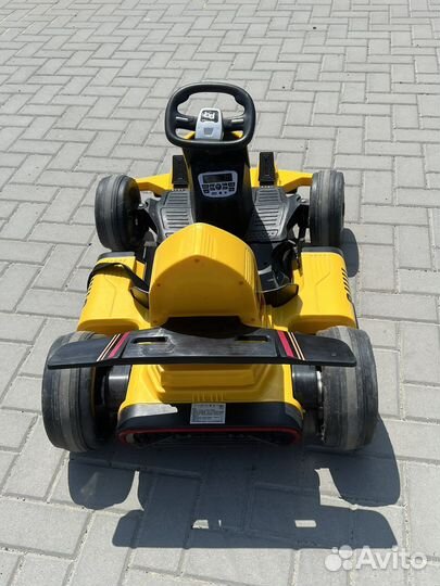 Детский электромобиль joylove б/у