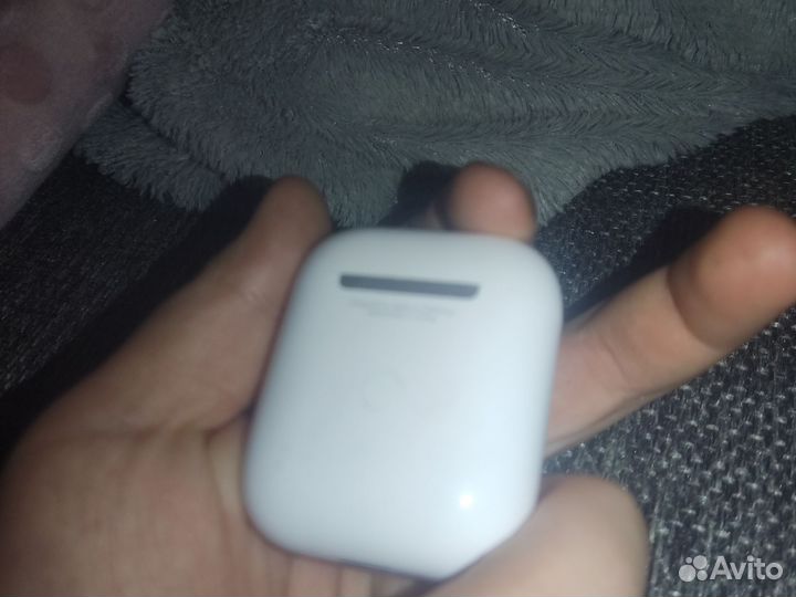 Наушники apple airpods 2 только кейс