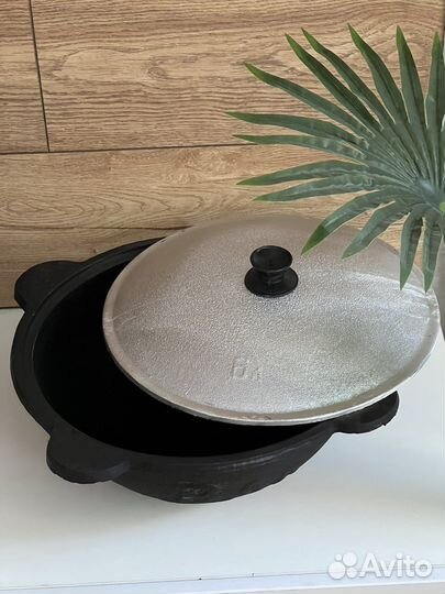 Казан чугунный 6 л новый