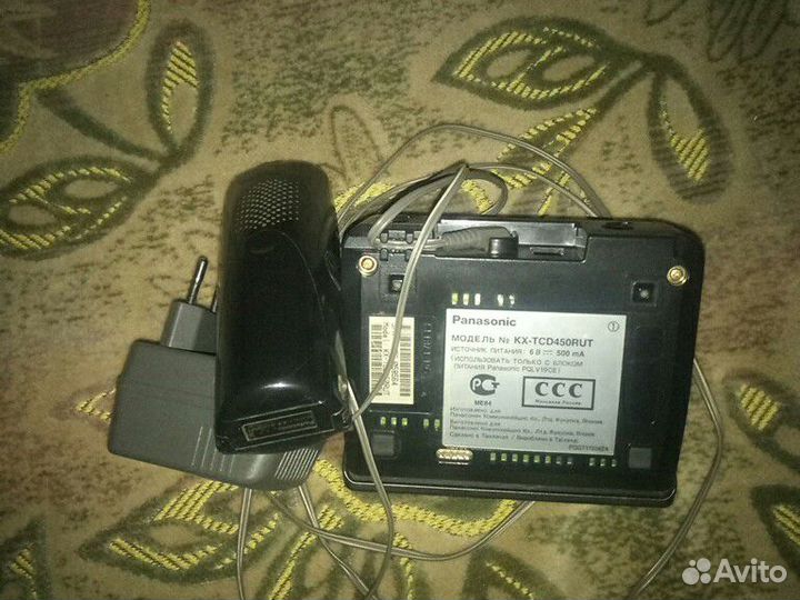 Радиотелефон panasoniс с базой питания