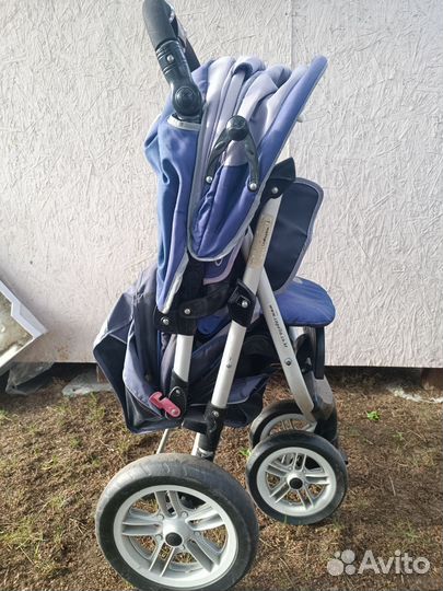 Коляска прогулочная