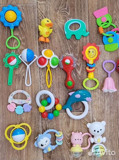 Игрушки погремушки пакетом