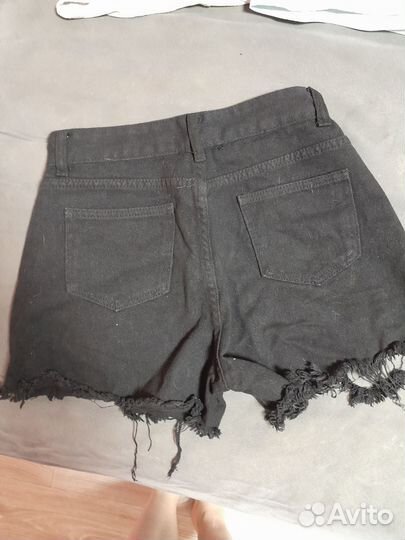Женские шорты