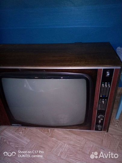 Телевизор
