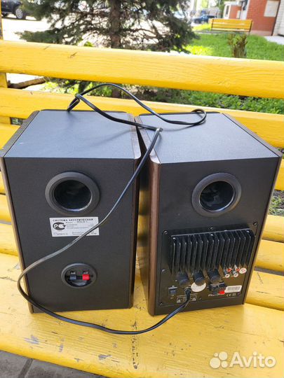 Акустические колонки Microlab Solo 1