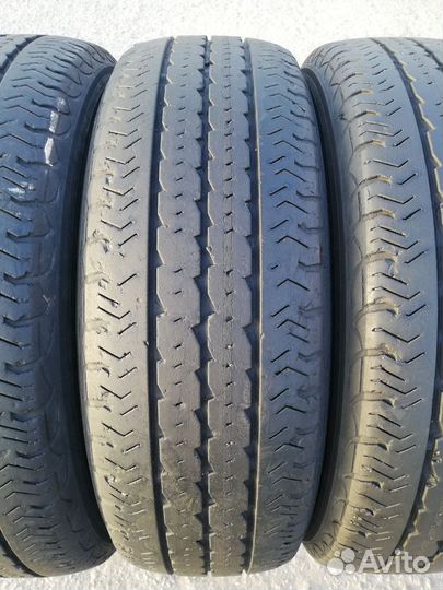 Pirelli Chrono 2 195/70 R15C 104R