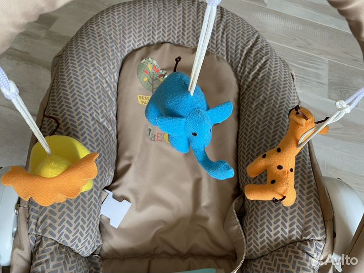 Шезлонг детский babyton