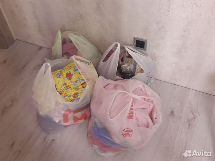 Пакет одежды на девочку