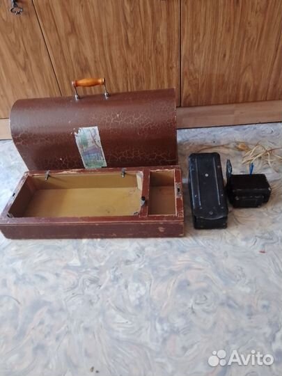 Корпус, мотор для швейной машины