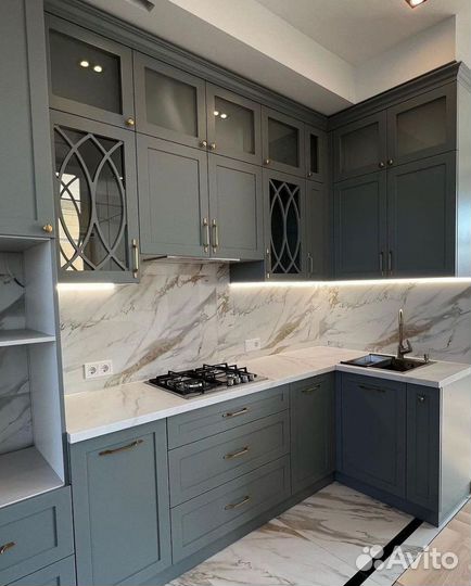 Кухня угловая. Кухонный ганитур. Кухни