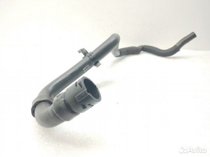 Патрубок системы охлаждения Volvo S80 2 поколение