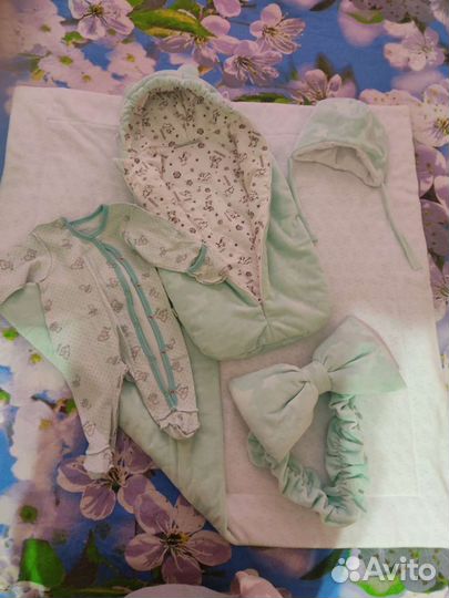 Конверт на выписку весна осень