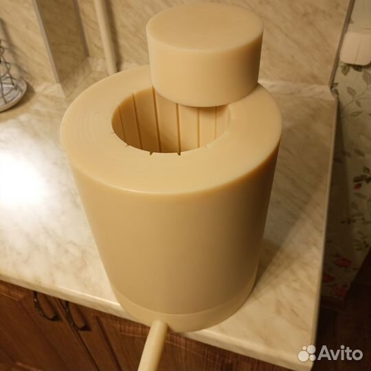 Капролоновый бочонок для отжима масла 2 л