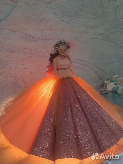 Светильник Кукла