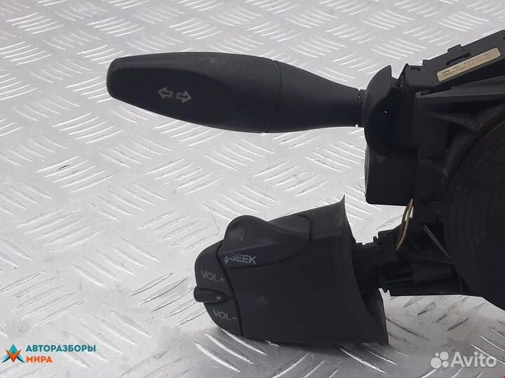 Переключатель подрулевой (стрекоза) Ford Focus