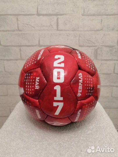 Футбольный мяч новый