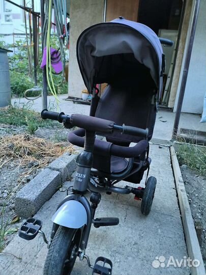 Детский велосипед с ручкой бу