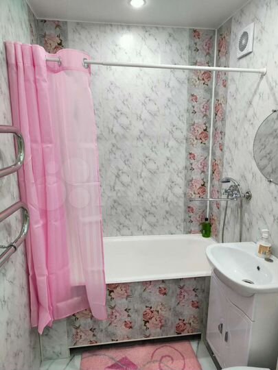 2-к. квартира, 43 м², 2/5 эт.