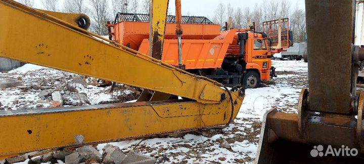 Гусеничный экскаватор Komatsu PC300-8M0, 2021